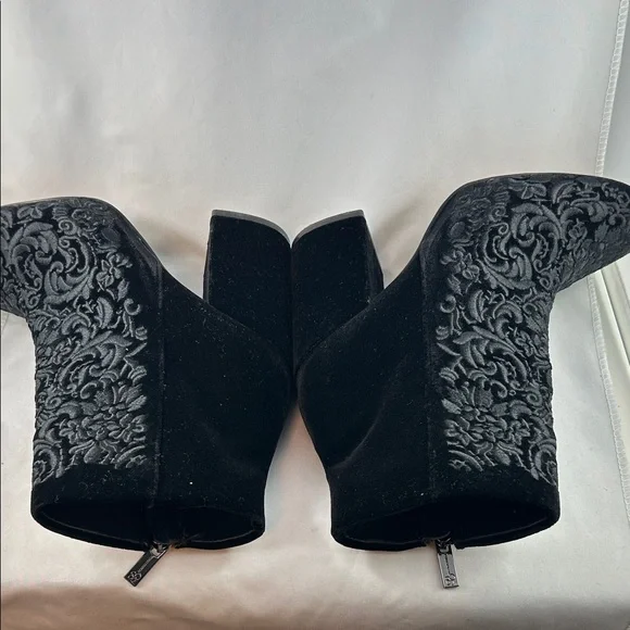 Jessica Simpson Elegant Black Velvet Ankle Boots 36.5 - Picture 5 of 8